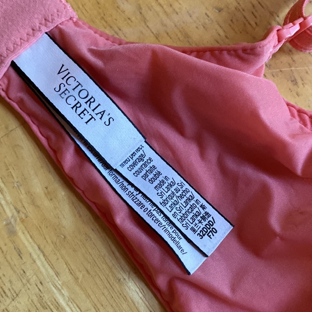 ! Victoria’s Secret bra 32DDD pre-owned - Picture 9 of 10